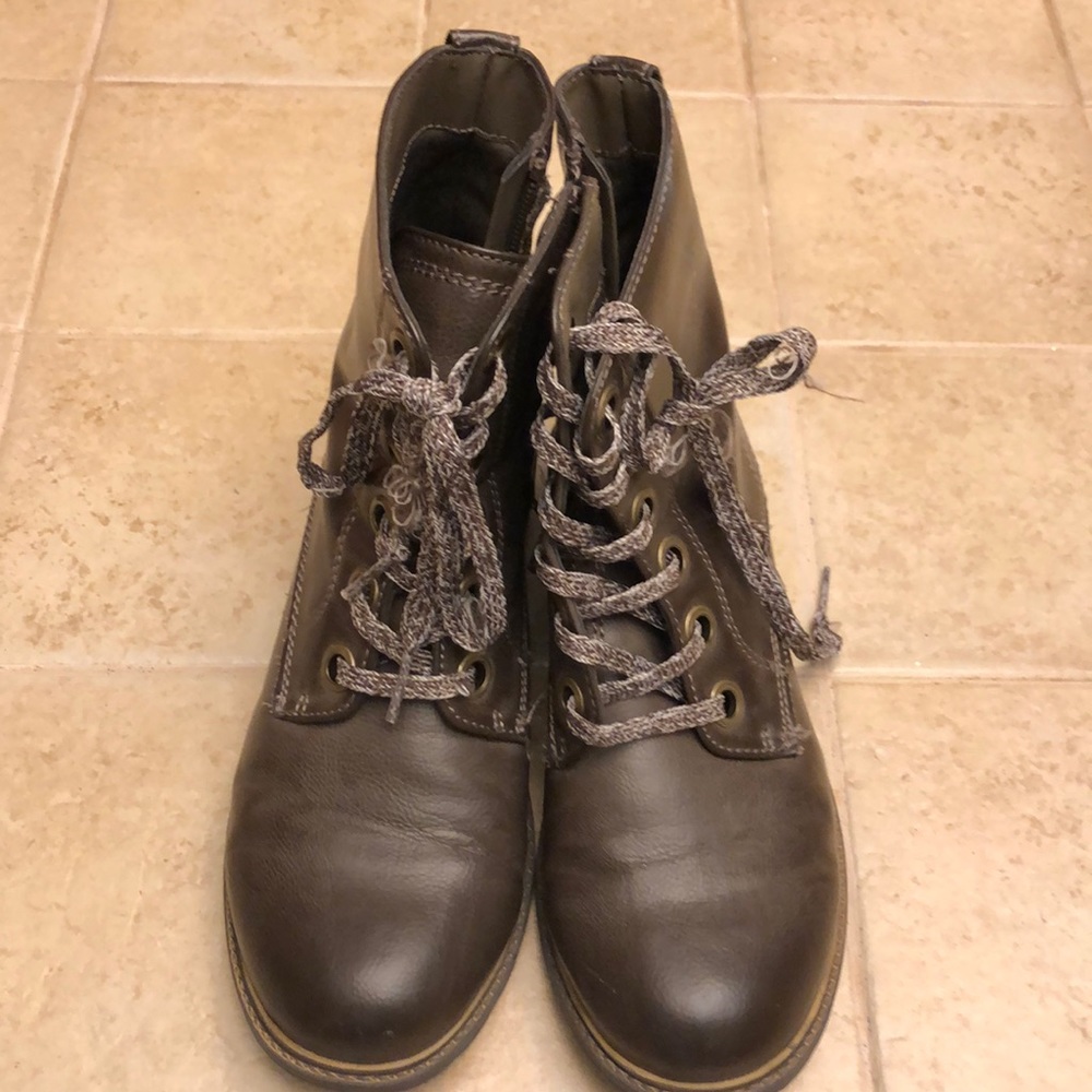 Cat & Jack combat boots